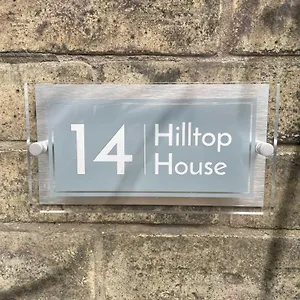 https://hilltop-whitby.yorkshirehotels.net